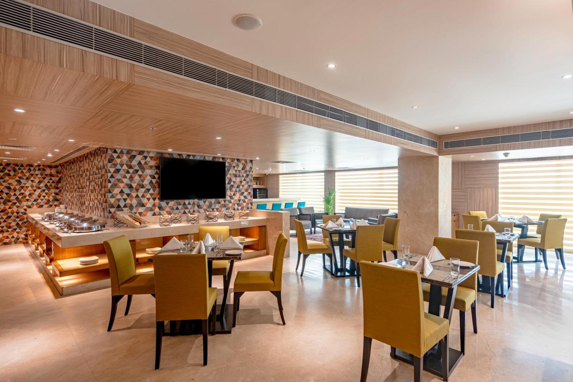 Svelte Delhi, A Member Of Radisson Individuals Hotel Új-Delhi Kültér fotó