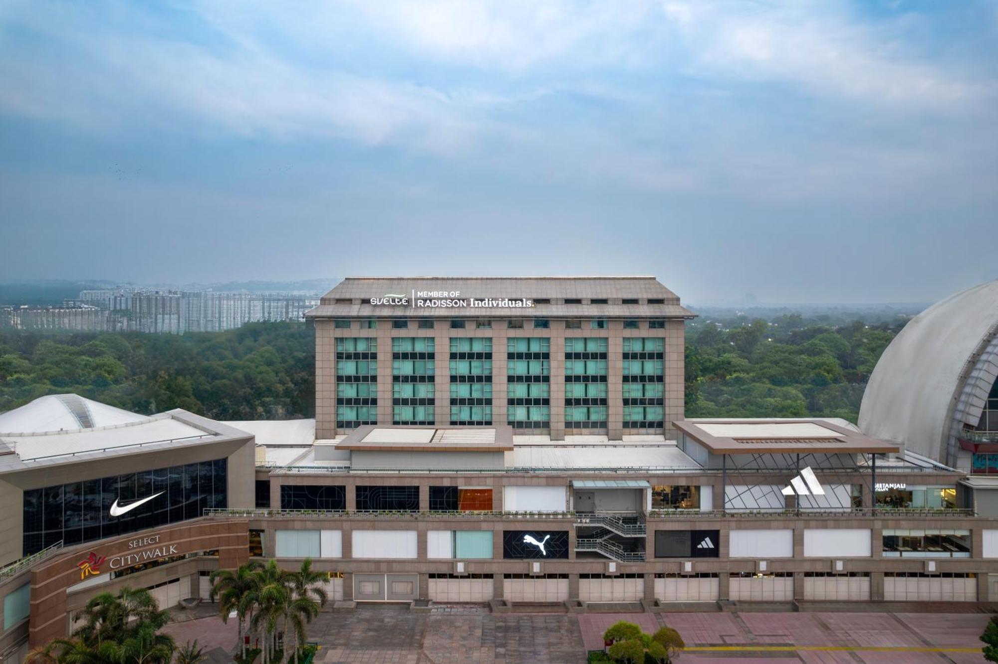 Svelte Delhi, A Member Of Radisson Individuals Hotel Új-Delhi Kültér fotó