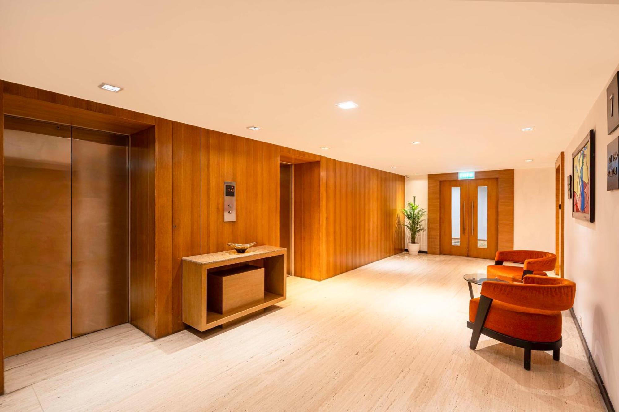 Svelte Delhi, A Member Of Radisson Individuals Hotel Új-Delhi Kültér fotó