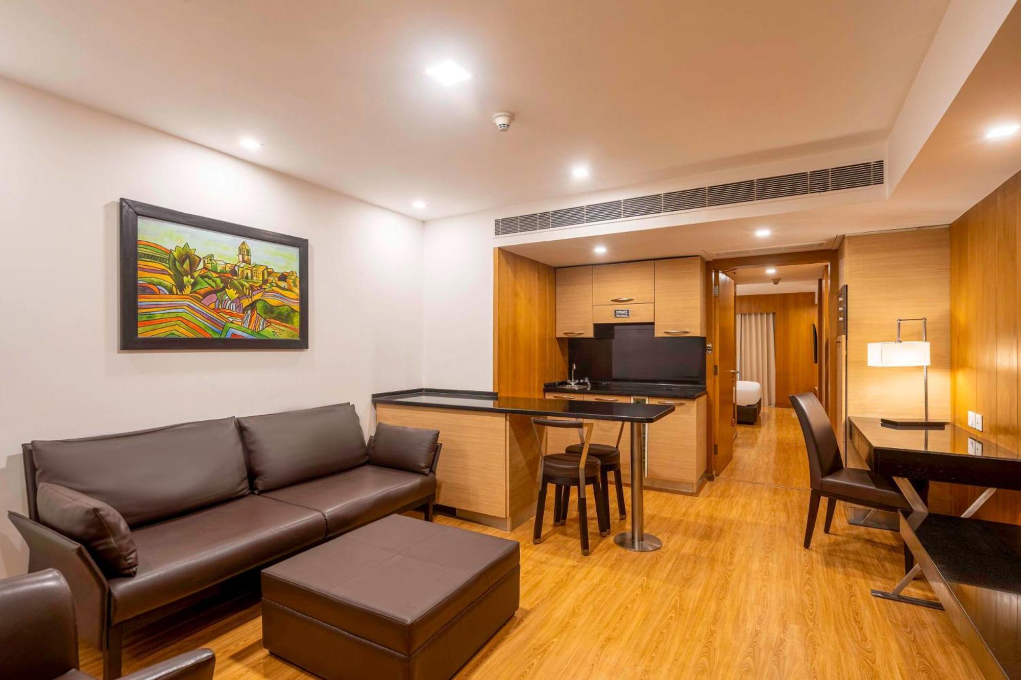 Svelte Delhi, A Member Of Radisson Individuals Hotel Új-Delhi Kültér fotó