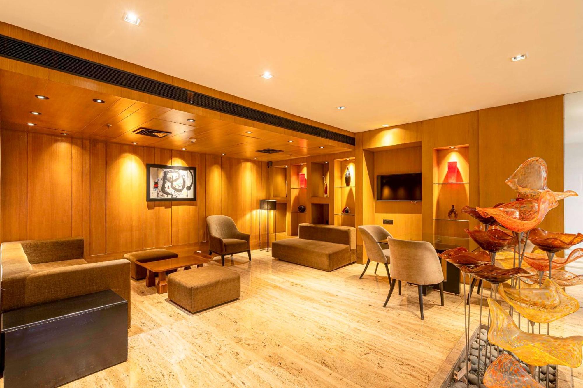 Svelte Delhi, A Member Of Radisson Individuals Hotel Új-Delhi Kültér fotó