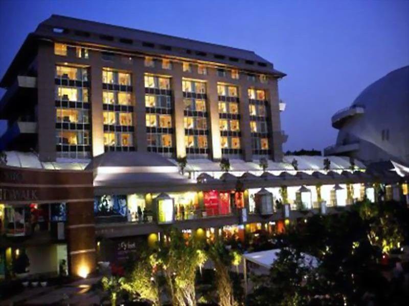 Svelte Delhi, A Member Of Radisson Individuals Hotel Új-Delhi Kültér fotó