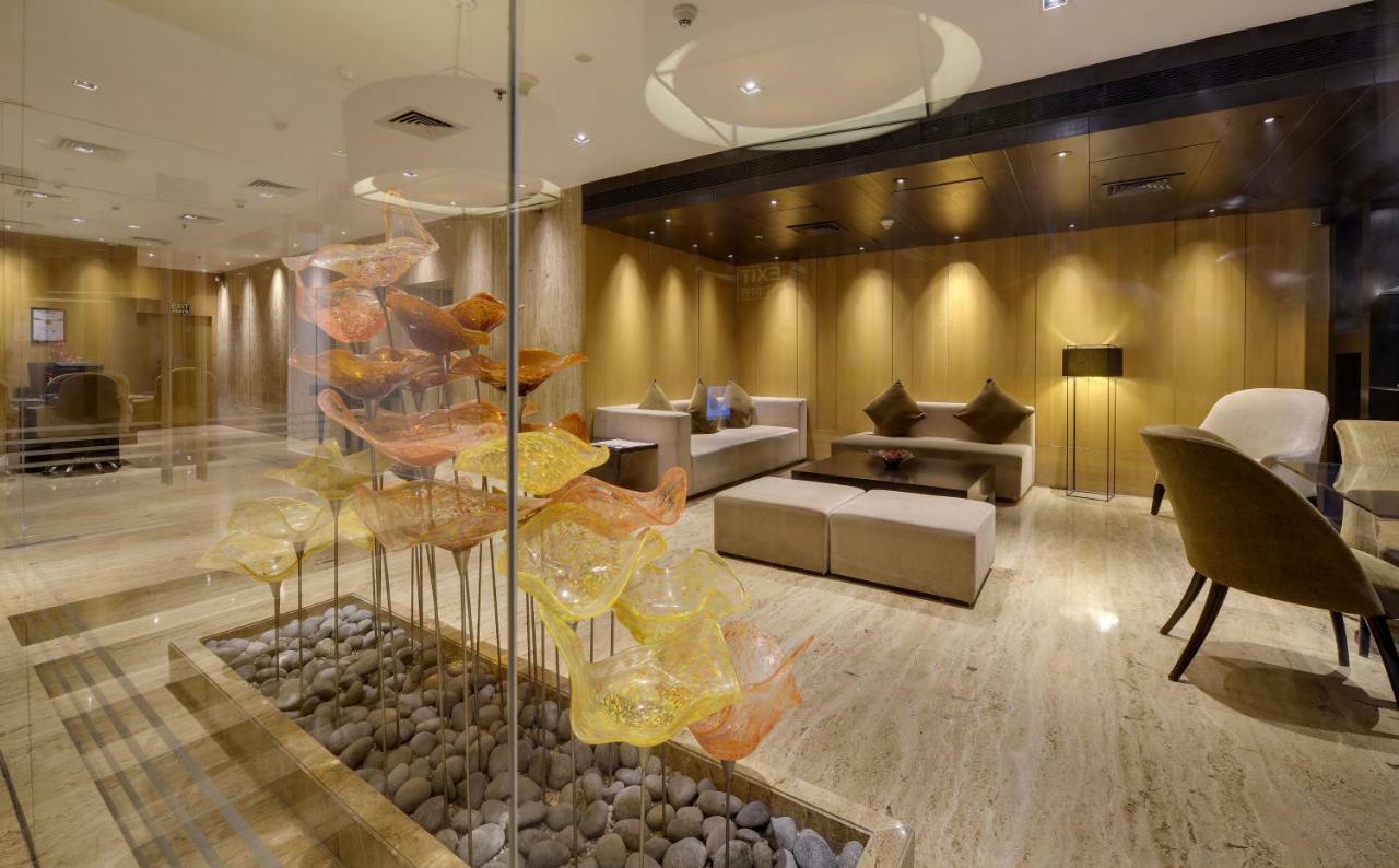 Svelte Delhi, A Member Of Radisson Individuals Hotel Új-Delhi Kültér fotó