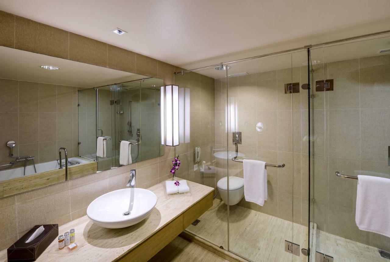 Svelte Delhi, A Member Of Radisson Individuals Hotel Új-Delhi Kültér fotó